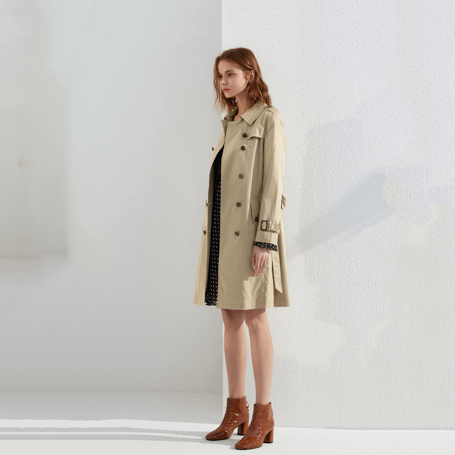 Custom double-breasted coats Custom double-breasted coats